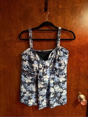 Floral Blue Supportive Swim Tankini Top